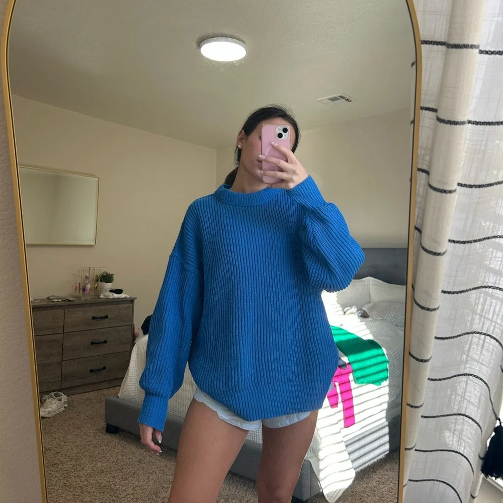 Aerie Blue Oversized Knit Sweater Size XS! - Picture 4 of 4